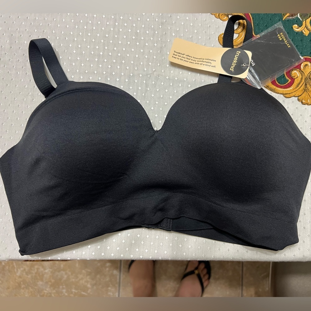 Auden Classic Black Underwire Bra